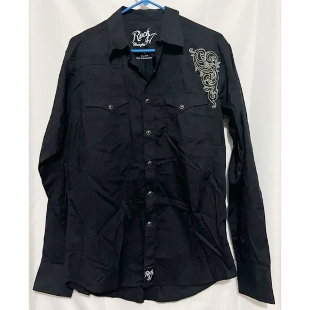 Wrangler Rock 47 black-pearl snap (Medium; 100% cotton)